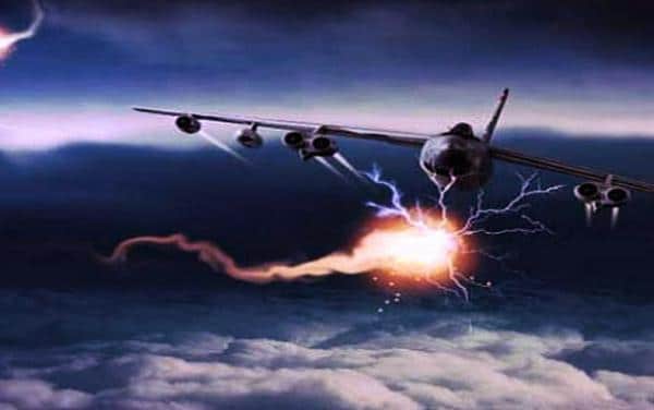 calatori-si-calatoria-in-timp-mister-lockheed-constellation